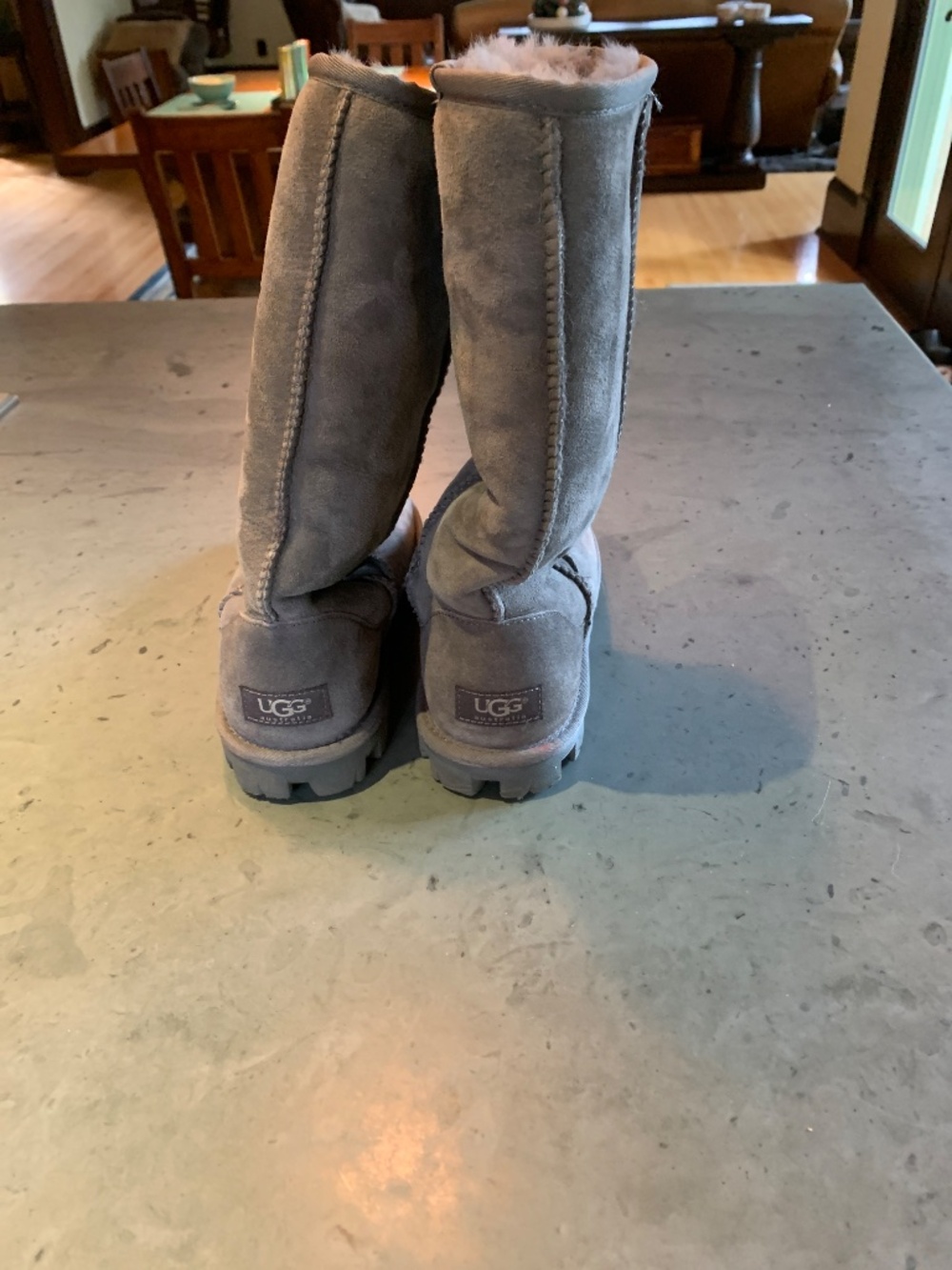 Ugg Gray Boot - Picture 3 of 6